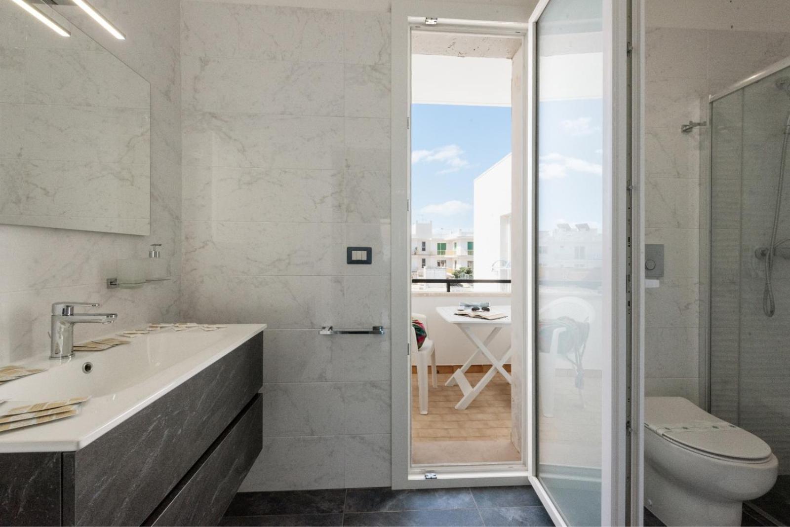 Infinity Residence Con Parcheggio Порто-Чезарео Экстерьер фото