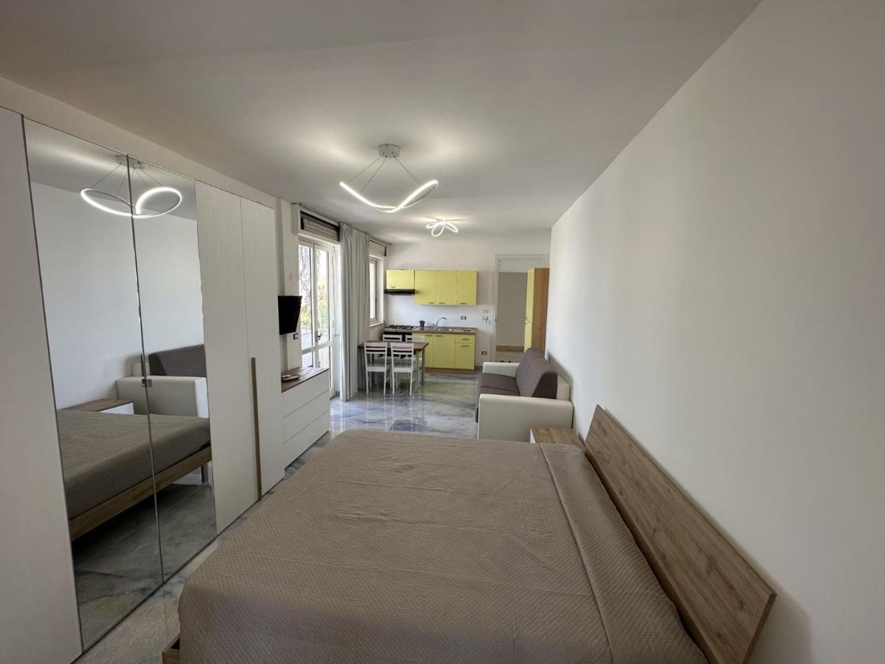 Infinity Residence Con Parcheggio Порто-Чезарео Экстерьер фото