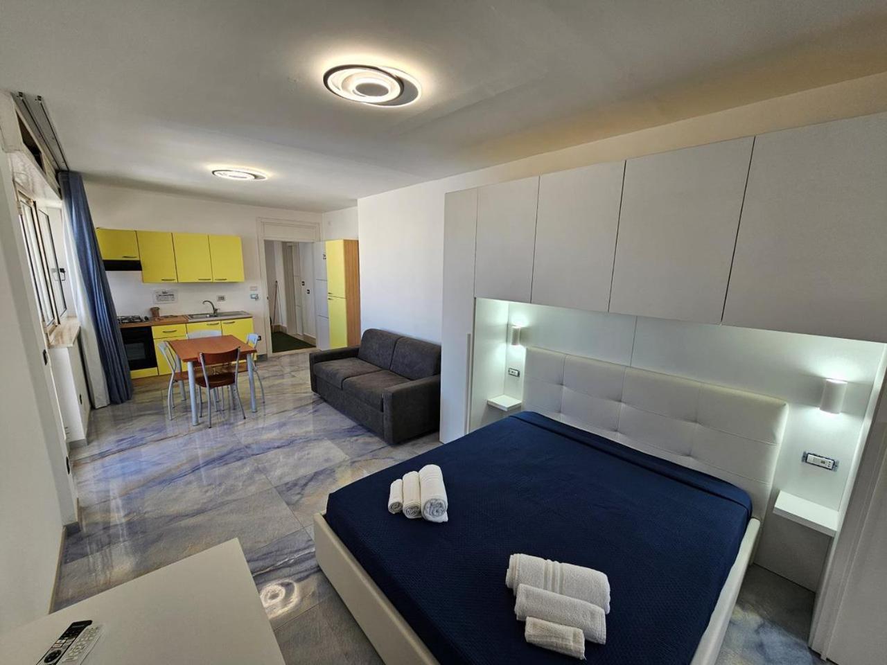 Infinity Residence Con Parcheggio Порто-Чезарео Экстерьер фото